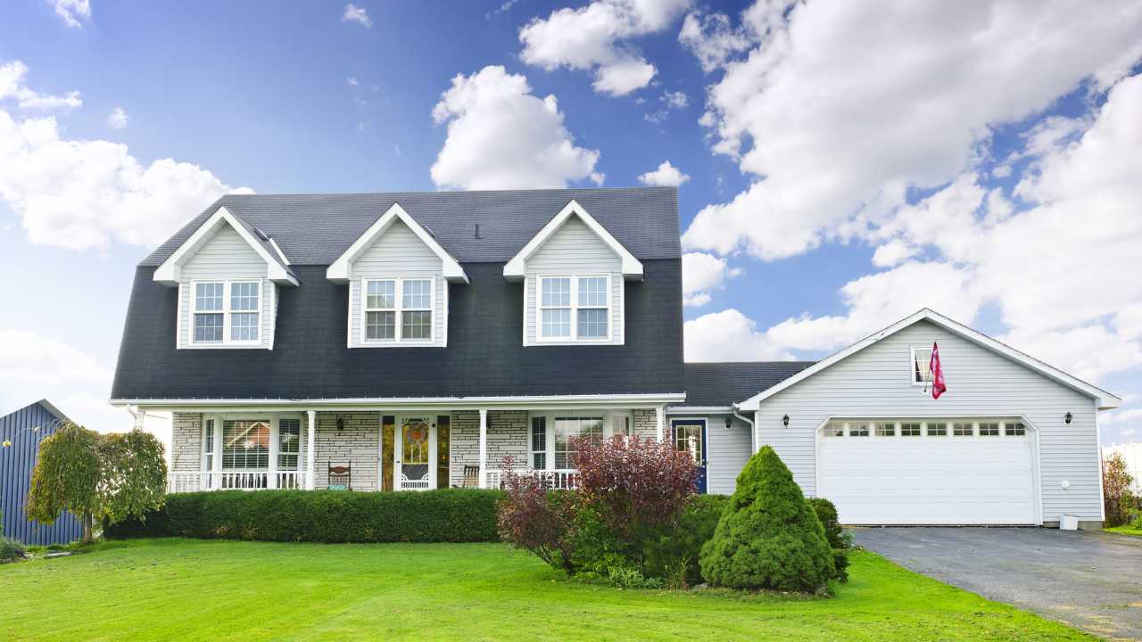 687a44d361b9074301f0308a two storey
